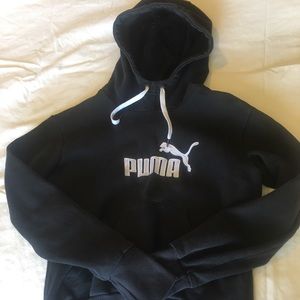 Women’s puma hoodie size x-small